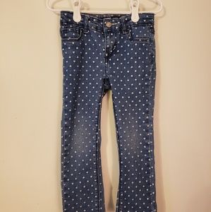 Levis, heart-shaped accents. Girls 4T